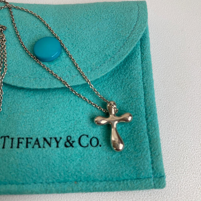 Tiffany & Co.(ティファニー)のTIFFANY&CO. クロスネックレス レディースのアクセサリー(ネックレス)の商品写真