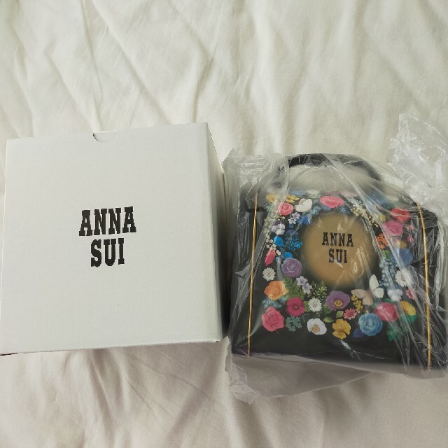 ANNA SUI(アナスイ)の【⠀neco様専用⠀】アナスイ ノベルティ バック缶 エンタメ/ホビーのコレクション(ノベルティグッズ)の商品写真