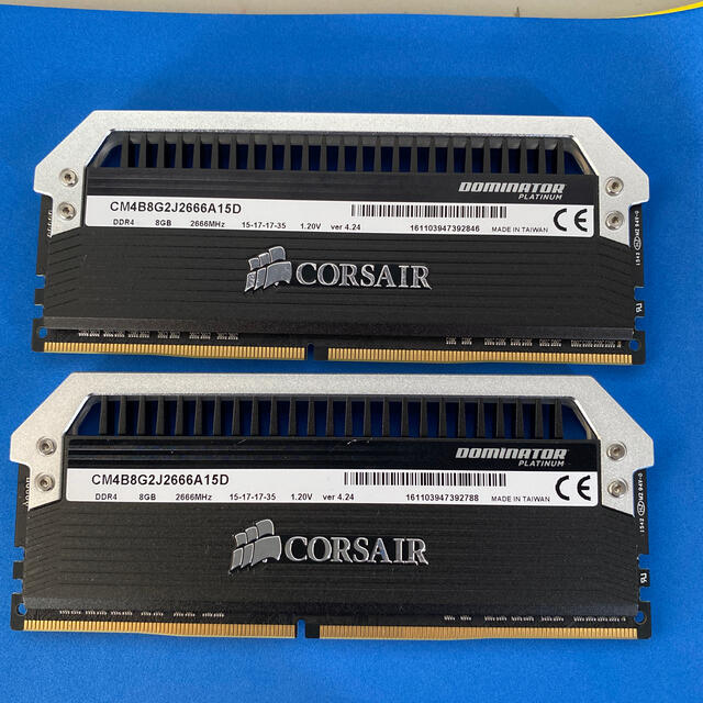 メモリ　DDR4 8GB X2枚セット