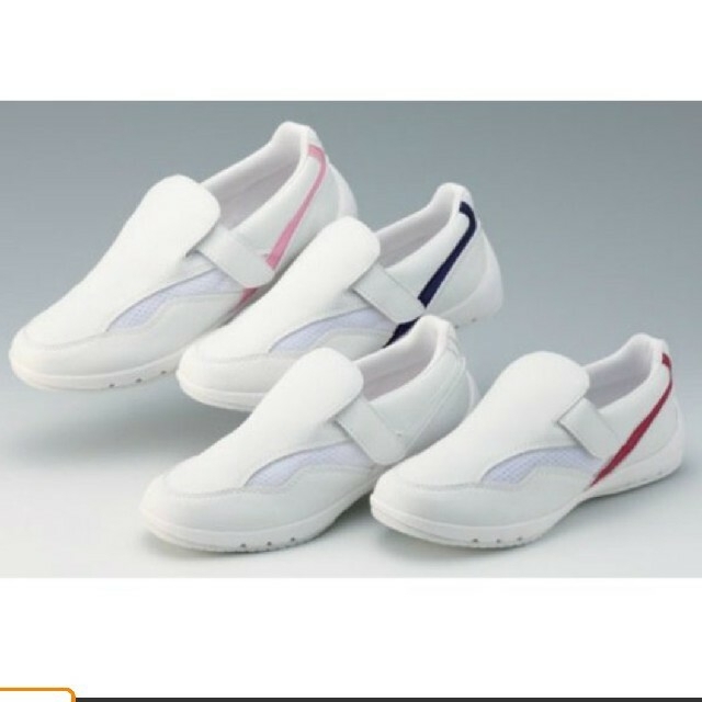 NAGAILEBEN(ナガイレーベン)の⭐︎売り切り価格⭐︎ナガイレーベン ホワイトシューズ25cm レディースの靴/シューズ(スニーカー)の商品写真