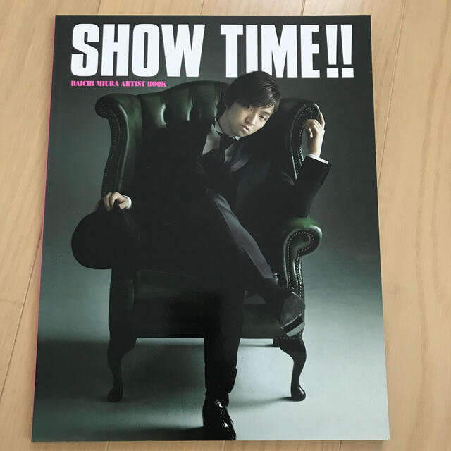 ＳＨＯＷ　ＴＩＭＥ！！ ＤＡＩＣＨＩ　ＭＩＵＲＡ　ＡＲＴＩＳＴ　ＢＯＯＫ エンタメ/ホビーの本(アート/エンタメ)の商品写真