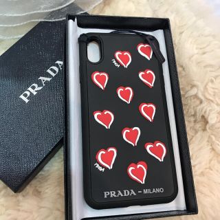 プラダ(PRADA)の☆新品☆PRADA iPhone XS Max 対応　スマホカバー　ハート柄(iPhoneケース)