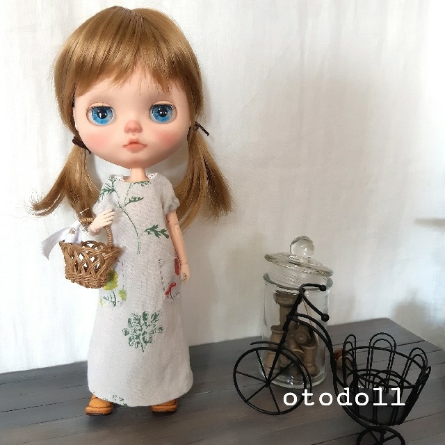 otodoll・カスタムブライス・シルバースノー・blythe