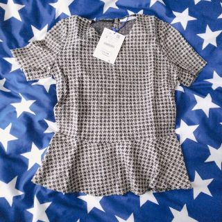 ザラ(ZARA)のZARA ペプラムトップス(カットソー(半袖/袖なし))