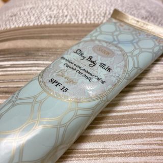 サボン(SABON)のSABON Silky Body Milk Breeze SPF15(ボディローション/ミルク)