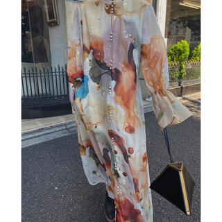 アメリヴィンテージ(Ameri VINTAGE)のUNDRESSED AMELIA INK ART DRESS(ロングワンピース/マキシワンピース)