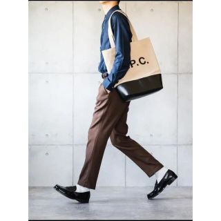 ミスターオリーブ(Mr.OLIVE)のRETORO POLYESTER TWILL / テーパードパンツ　ブラウン(スラックス)