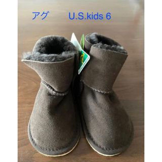 アグ(UGG)の【未使用・新品】アグ　ムートンブーツ キッズ　U.S.kids6(ブーツ)