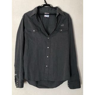 クイックシルバー(QUIKSILVER)のQUIKSILVER クイックシルバー　カルチャー　長袖シャツ　バックプリント(Tシャツ/カットソー(七分/長袖))