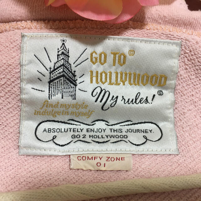 GO TO HOLLYWOOD(ゴートゥーハリウッド)のS-M ピンク ジップ パーカー ピラピラ レディースのトップス(パーカー)の商品写真