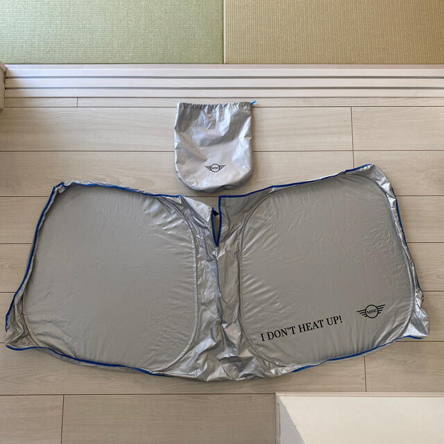 BMW - MINI 純正F56/F55(3DOOR/5DOOR)用 サンシェード 日よけの通販 by さすけ's shop|ビーエムダブリューならラクマ BMW - MINI 純正F56/F55(3DOOR/5DOOR)用 サンシェード 日よけの通販 by さすけ's shop|ビーエムダブリューならラクマ