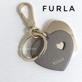 フルラ(Furla)のお正月お値下げ☆フルラ【FURLA】ハート　キーホルダー　キーリング　グレージュ(キーホルダー)