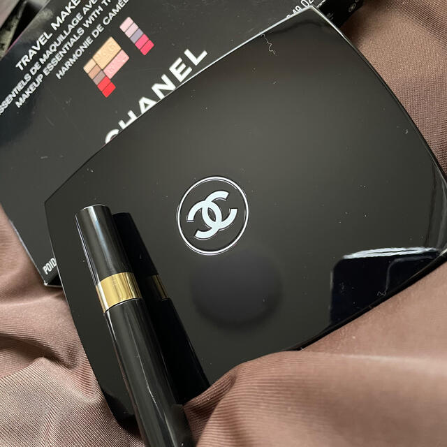 CHANEL トラベルメイクアップパレット