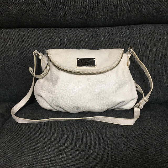 MARC BY MARC JACOBS(マークバイマークジェイコブス)の【中古品】MARC BY MARC JACOBS ショルダーバッグ レディースのバッグ(ショルダーバッグ)の商品写真