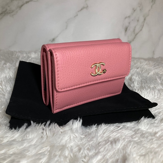 超希少！未使用☆シャネル　CHANEL  三つ折財布　ピンク　クローバー