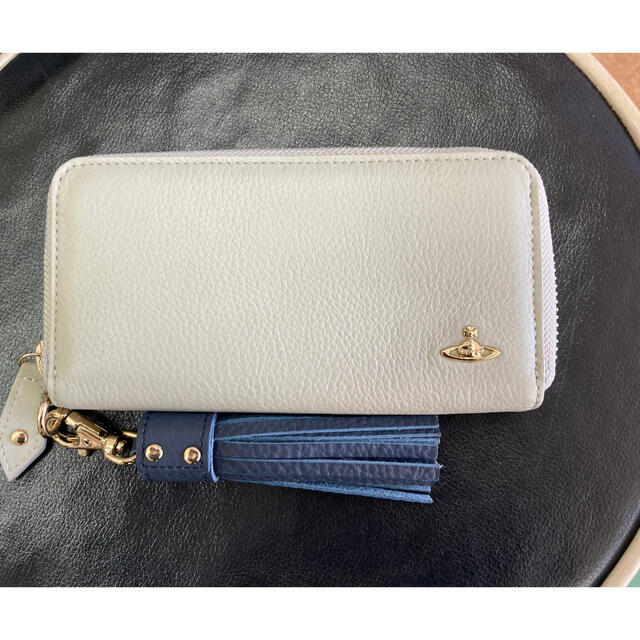 Vivienne Westwood(ヴィヴィアンウエストウッド)の未使用ヴィヴィアンウエストウエストウッド長財布 レディースのファッション小物(財布)の商品写真