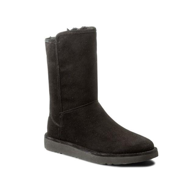 モールドラバー新品未使用 UGG ABREE SHORT II 　NERO 6(23cm)