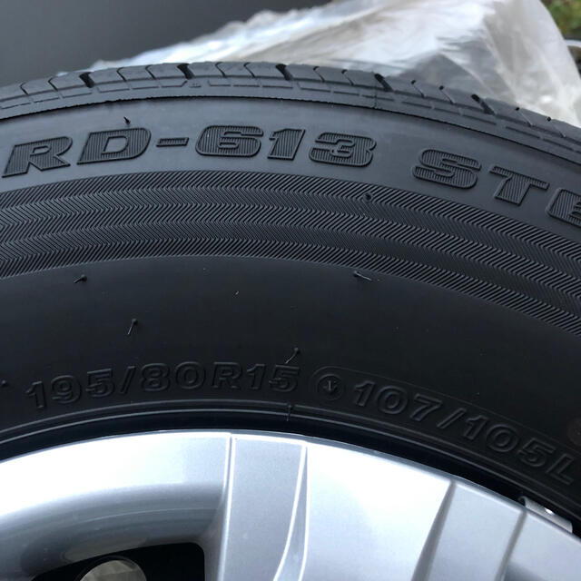 ハイエース 新車外し トヨタ 純正タイヤ ブリジストン ハイエース 新車外し トヨタ 純正タイヤ ブリジストン