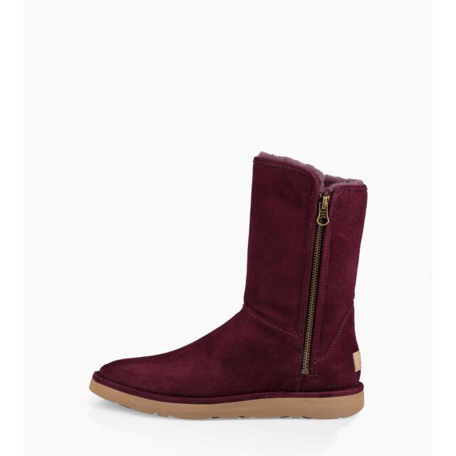 ugg port