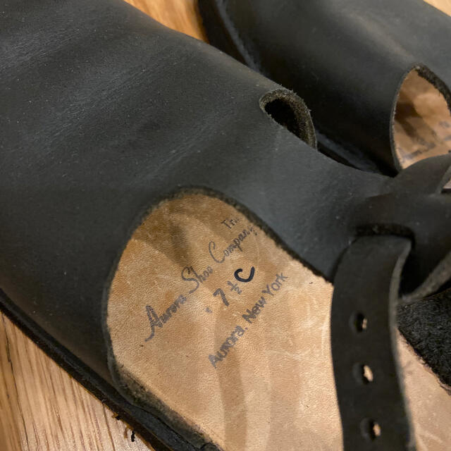 AURORA(アウロラ)の『yuuu♪さま専用』オーロラシューズ　24.5cm レディースの靴/シューズ(ローファー/革靴)の商品写真