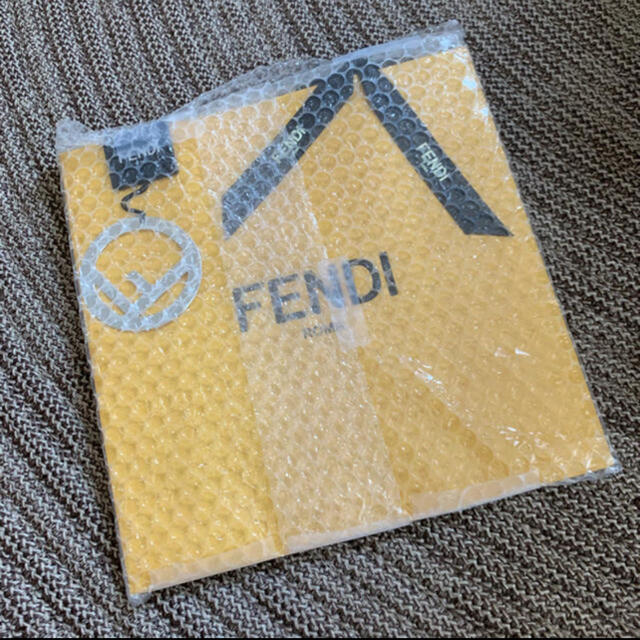 FENDI(フェンディ)のFENDI紙袋 レディースのバッグ(ショップ袋)の商品写真