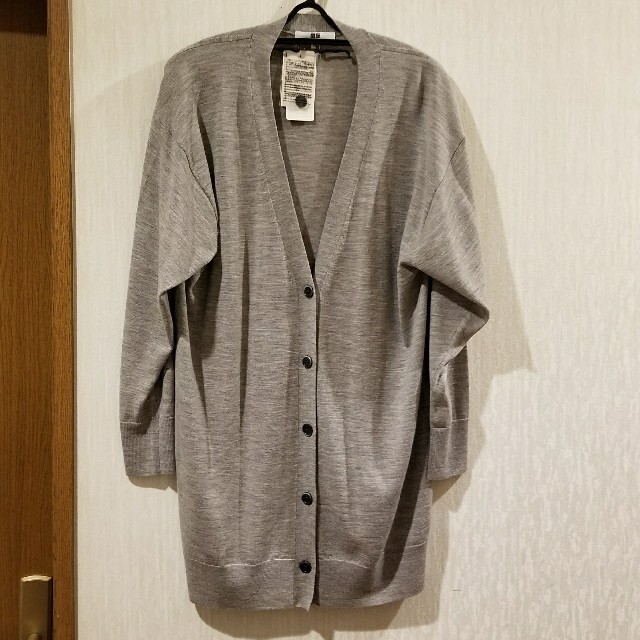 UNIQLO(ユニクロ)のユニクロ　エクストラファインメリノVネックロングカーディガン レディースのトップス(カーディガン)の商品写真