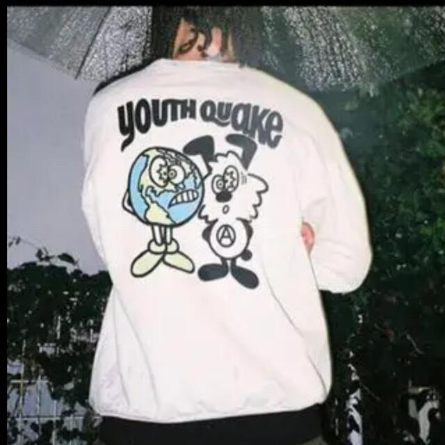 YouthQuake × verdy Peace Crewneck ベストセラー kinetiquettes.com VERDY × YouthQuake Peace Crewneck