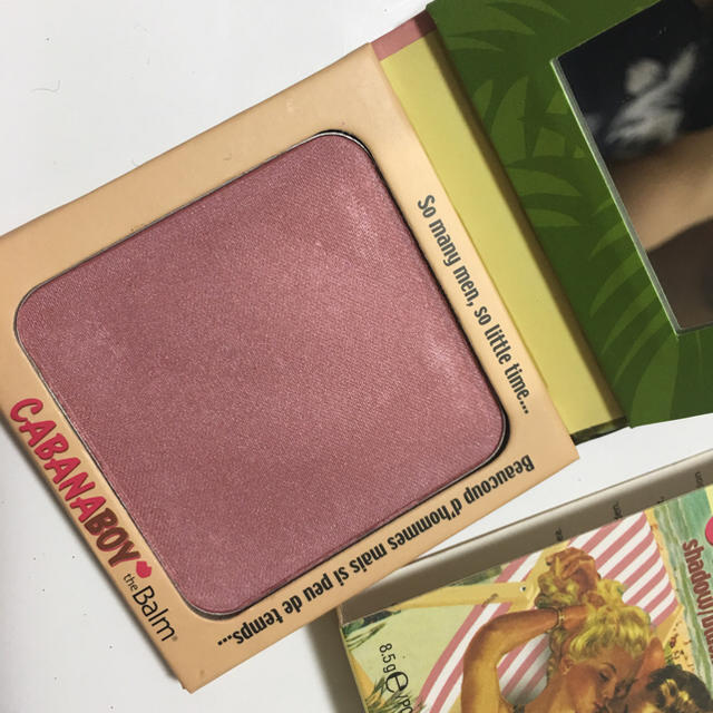 The Balm(ザバーム)のカバナボーイチーク☺️ コスメ/美容のベースメイク/化粧品(チーク)の商品写真