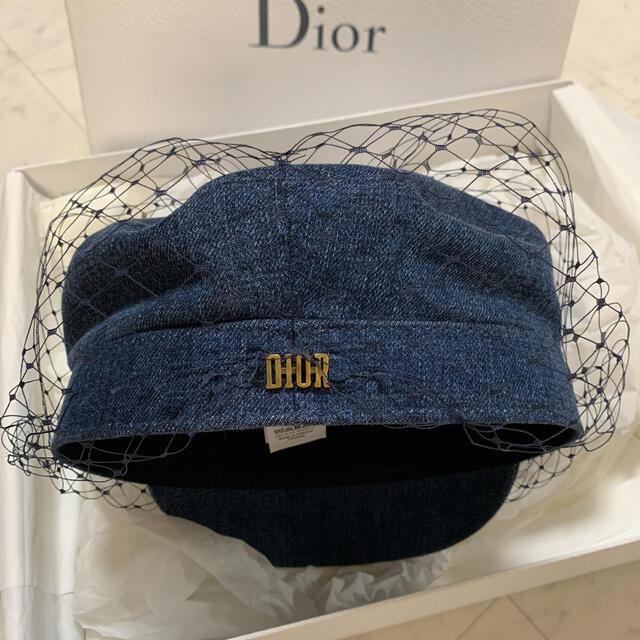 Christian Dior(クリスチャンディオール)の【美品】ディオール  キャスケット　57 レディースの帽子(キャスケット)の商品写真