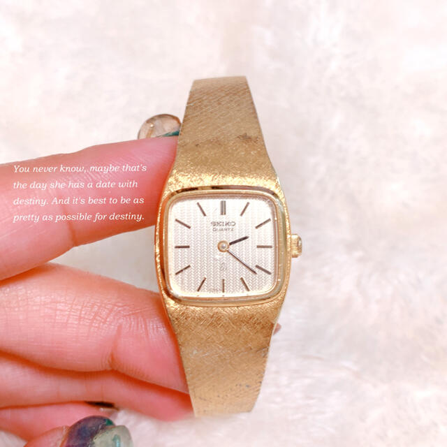 SEIKO(セイコー)の【SEIKO】ゴールド箔腕時計　稼働品　電池交換済み　汚れあり　セイコー レディースのファッション小物(腕時計)の商品写真