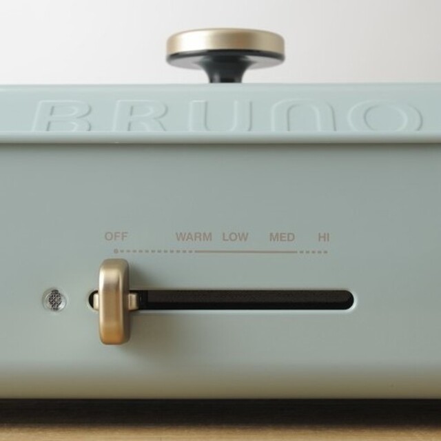 BRUNO ブルーノ コンパクトホットプレート スマホ/家電/カメラの調理家電(ホットプレート)の商品写真
