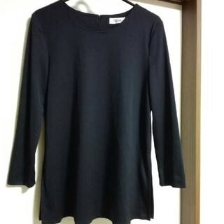 黒トップス(Tシャツ(長袖/七分))