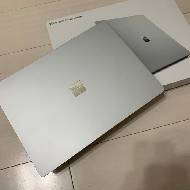 8GBストレージ容量Microsoft surface laptop 1 プラチナ