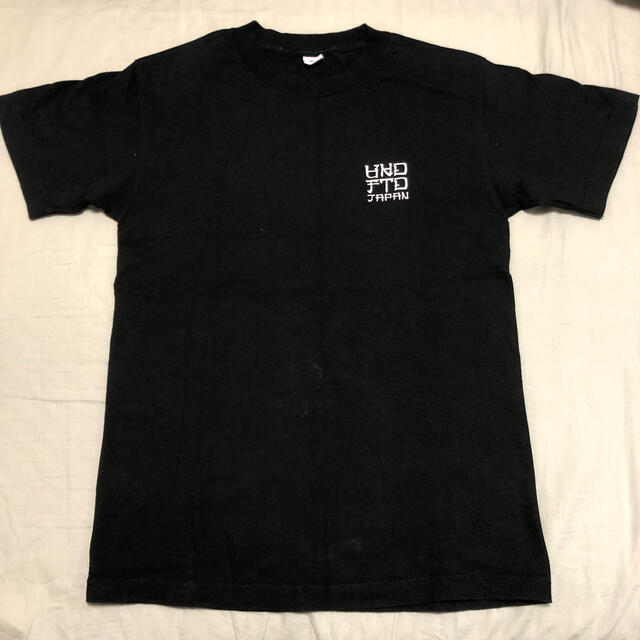 UNDEFEATED(アンディフィーテッド)のundefeated  shirt メンズのトップス(Tシャツ/カットソー(半袖/袖なし))の商品写真