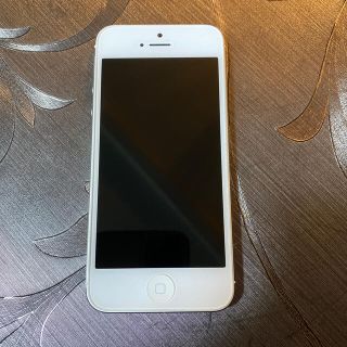 アイフォーン(iPhone)のiPhone 5 16GB ホワイト 【ジャンク品】(スマートフォン本体)