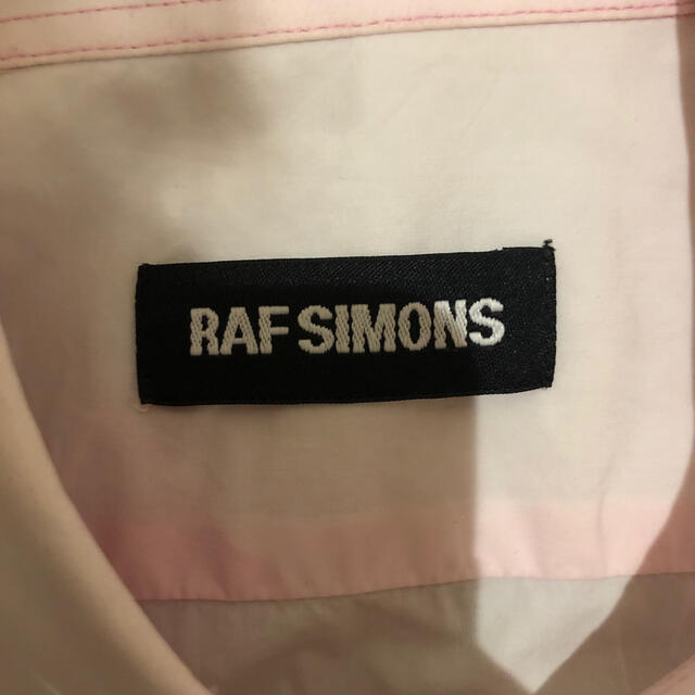 RAF SIMONS(ラフシモンズ)のRロゴ　ドレスシャツ メンズのトップス(シャツ)の商品写真