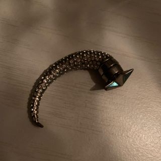 ジバンシィ マグネットピアスの通販 10点 | GIVENCHYを買うならラクマ