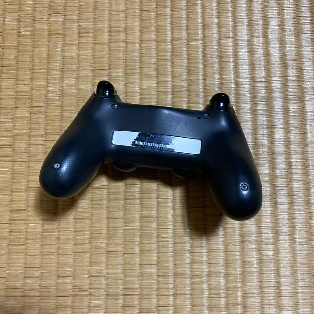 PlayStation4(プレイステーション4)のps4 コントローラー　ジャンク品 エンタメ/ホビーのゲームソフト/ゲーム機本体(その他)の商品写真