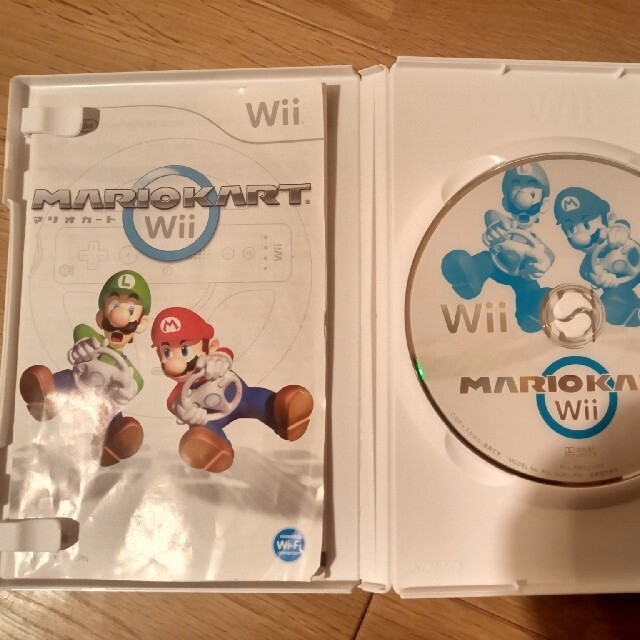 Wii マリオカートwii ソフト ハンドル2個セットの通販 By A S Shop ウィーならラクマ