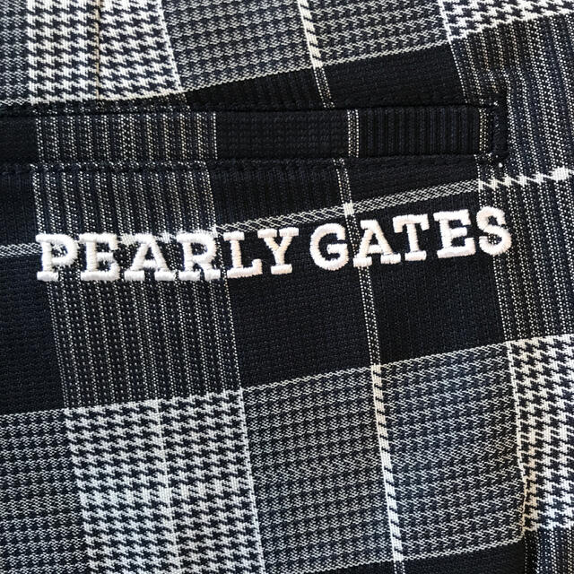 PEARLY GATES(パーリーゲイツ)のパーリーゲイツ　ストレッチサイドチェックパンツ4 定価35,200円 スポーツ/アウトドアのゴルフ(ウエア)の商品写真