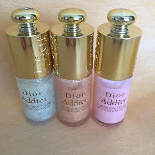 ディオール(Dior)のディオール完売品ネイル(ネイルトップコート/ベースコート)