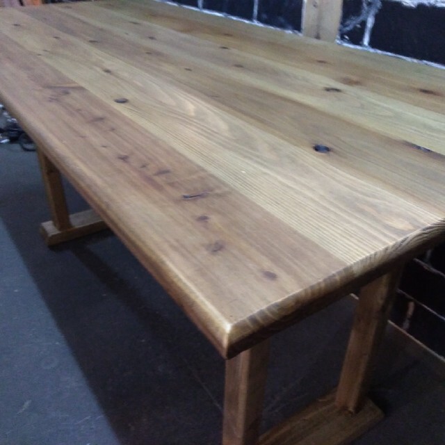 無垢材テーブル 2