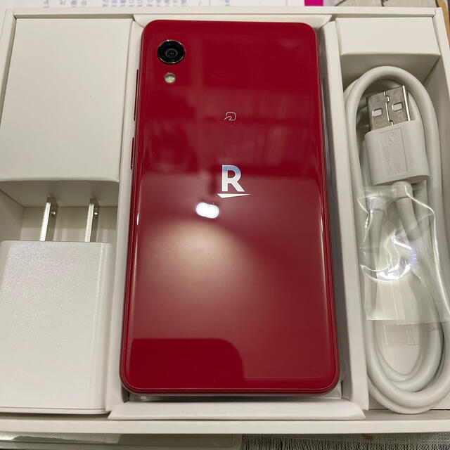 Rakuten(ラクテン)の【美品】Rakuten mini クリムゾンレッド C330 スマホ/家電/カメラのスマートフォン/携帯電話(スマートフォン本体)の商品写真