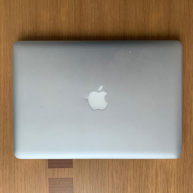 Apple Mac book pro MD313J/A