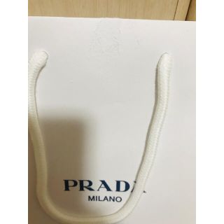 PRADA - 【今だけ値下】未使用 PRADA 二つ折り 財布 ベージュの通販 by