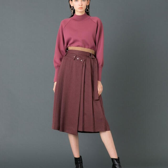 値下げ 美品 UNITED TOKYO ボリュームスリーブニット アイボリー