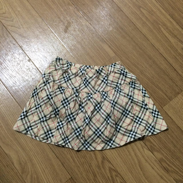 BURBERRY(バーバリー)のバーバリー☆スカート80 キッズ/ベビー/マタニティのベビー服(~85cm)(スカート)の商品写真