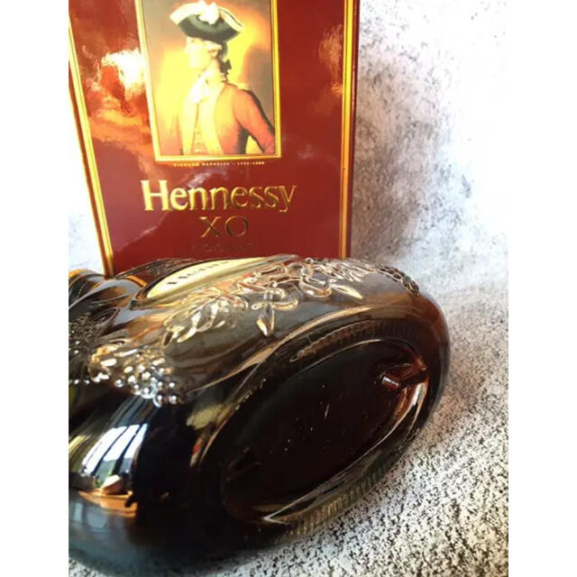 ヘネシー :Hennessy X.O コニャック 金キャップ ヘネシー :Hennessy X.O コニャック 金キャップ