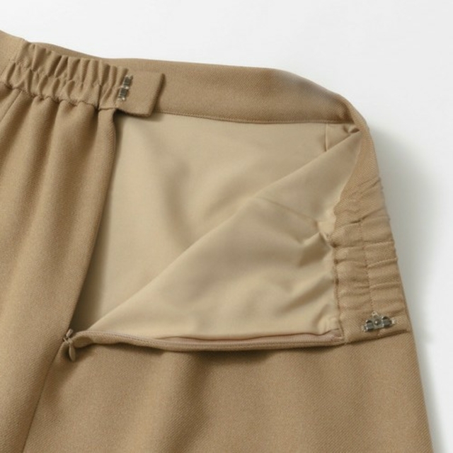 URBAN RESEARCH(アーバンリサーチ)の新品・タグつき❤️Ａラインカラースカート＊アーバンリサーチ レディースのスカート(ロングスカート)の商品写真