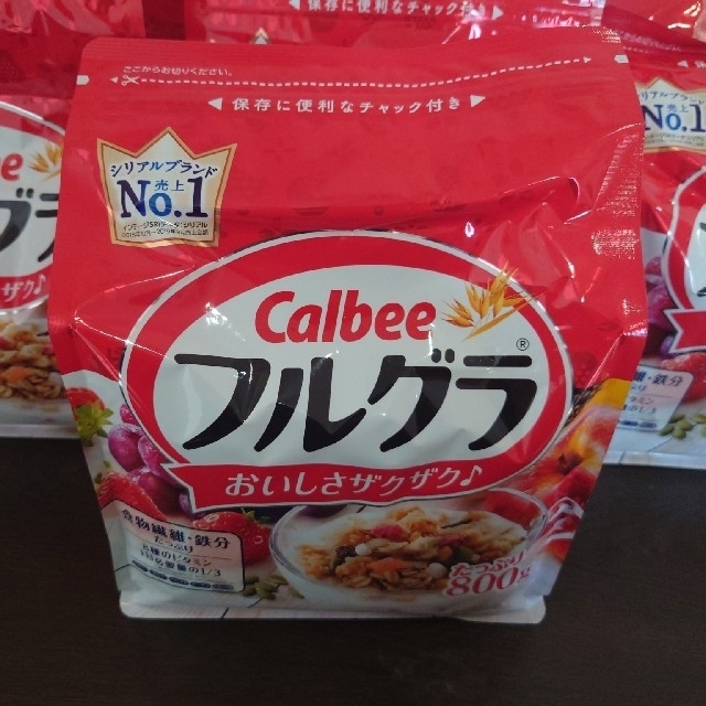 カルビー(カルビー)のカルビー　フルグラ 800g×6袋 食品/飲料/酒の食品(その他)の商品写真